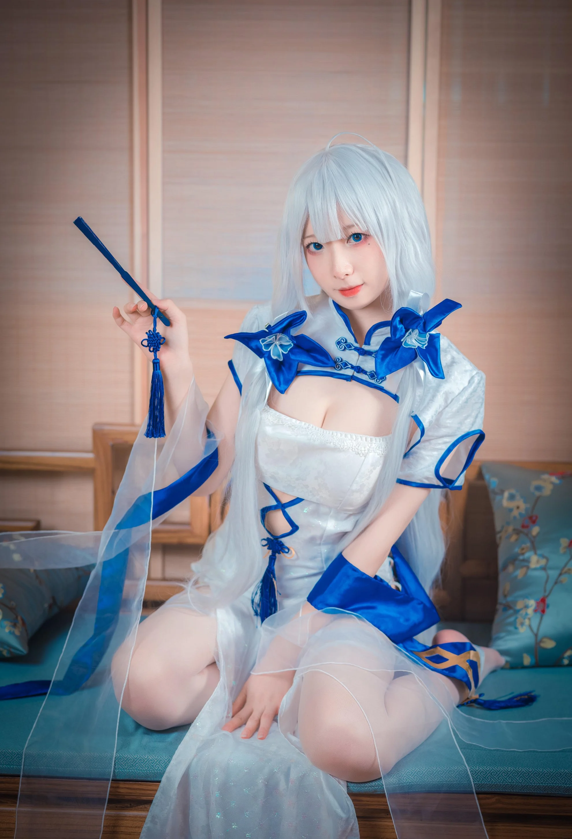 Đọc truyện hentai Tuyển tập Albums siêu phẩm Cosplay - Chap 892 - Fengjiang v NO.001 Azur Lane Glory