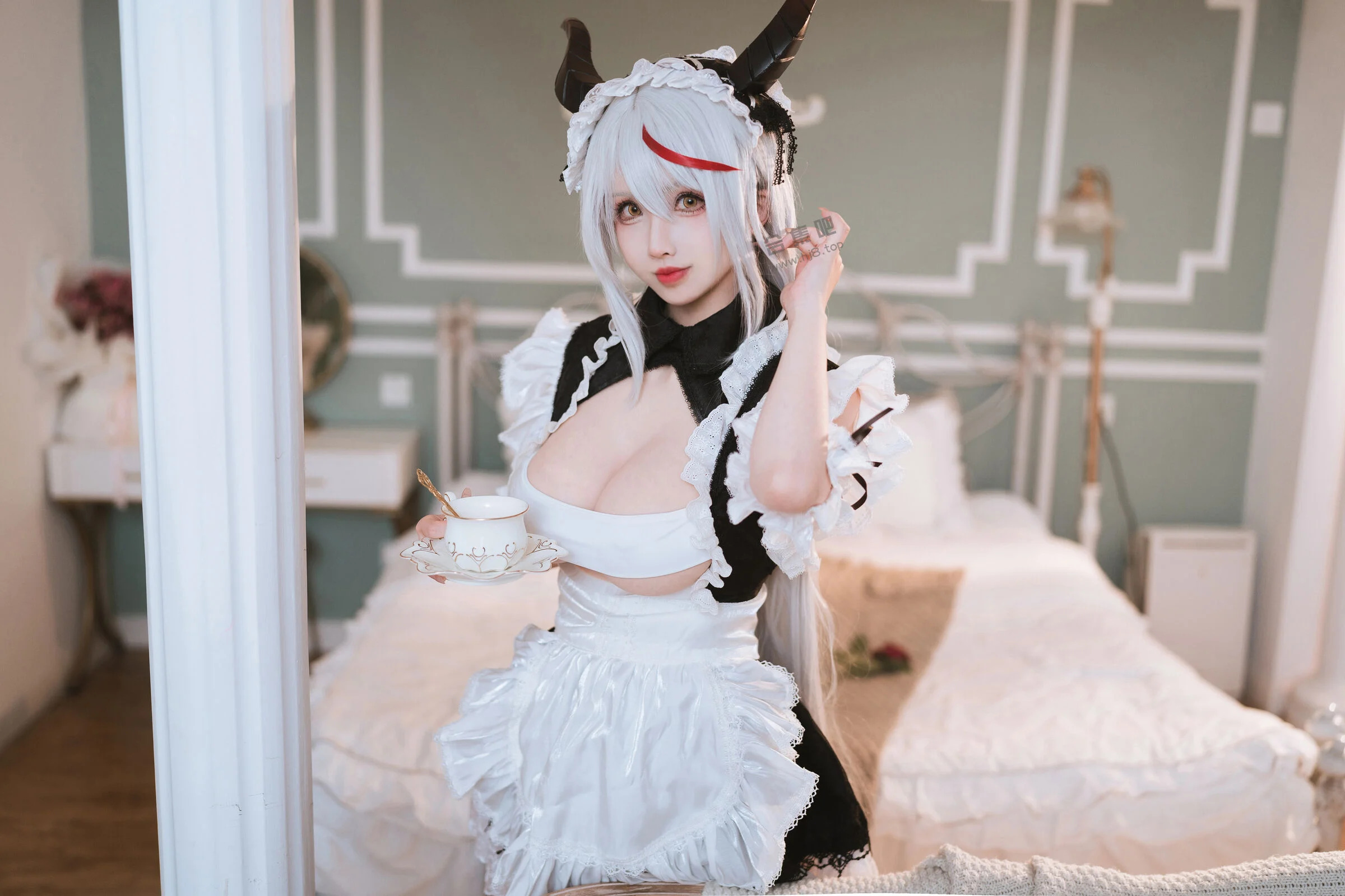 Đọc truyện hentai Tuyển tập Albums siêu phẩm Cosplay - Chap 88 - Rioko Ryoko - Cô hầu gái rồng của Minato