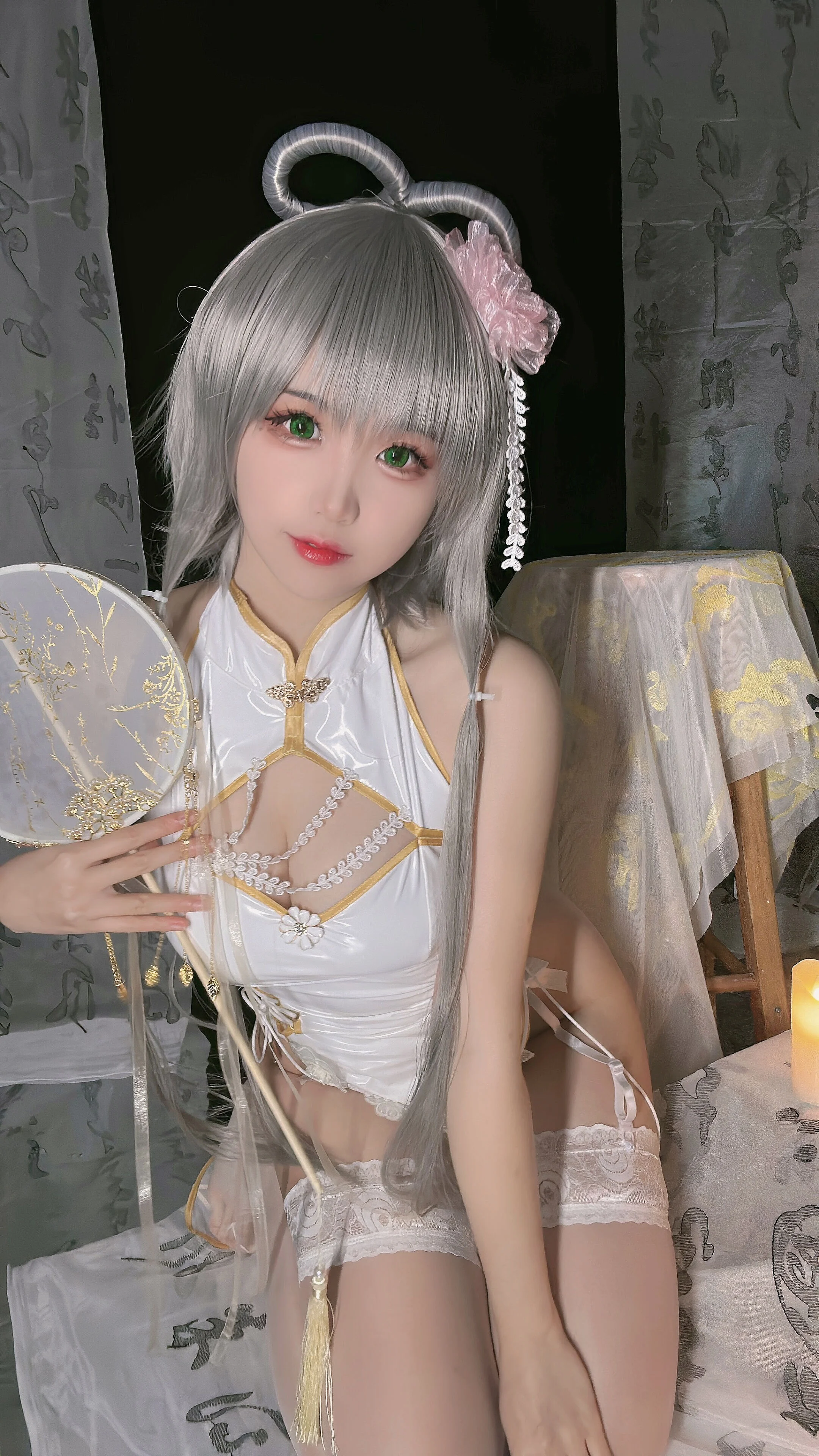 Đọc truyện hentai Tuyển tập Albums siêu phẩm Cosplay - Chap 366 - miko sauce ww - Luo Tianyi cheongsam