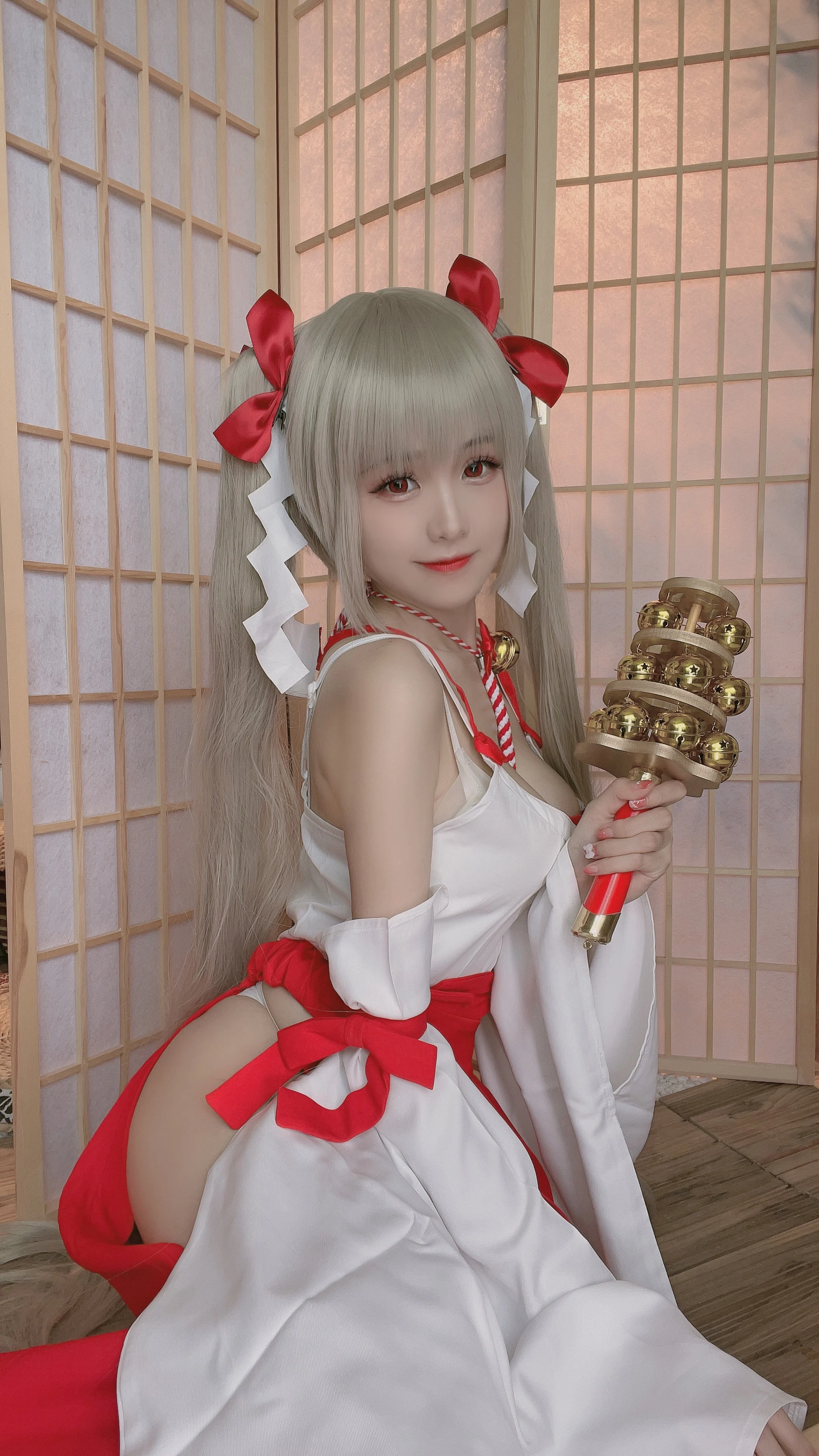 Đọc truyện hentai Tuyển tập Albums siêu phẩm Cosplay - Chap 594 - miko sauce - Awesome witch