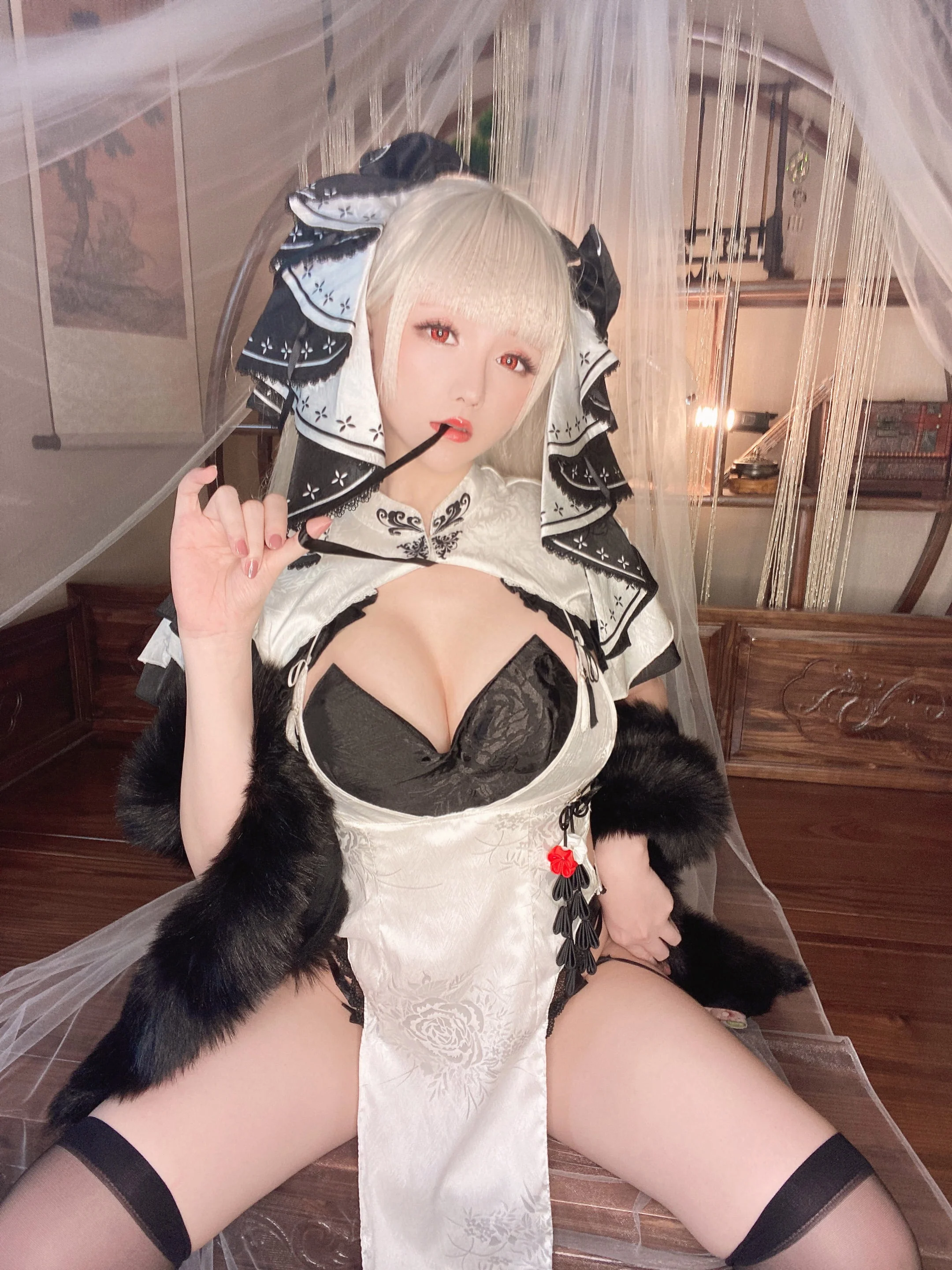 Đọc truyện hentai Tuyển tập Albums siêu phẩm Cosplay - Chap 638 - Star Chi Chi - Awesome Cheongsam