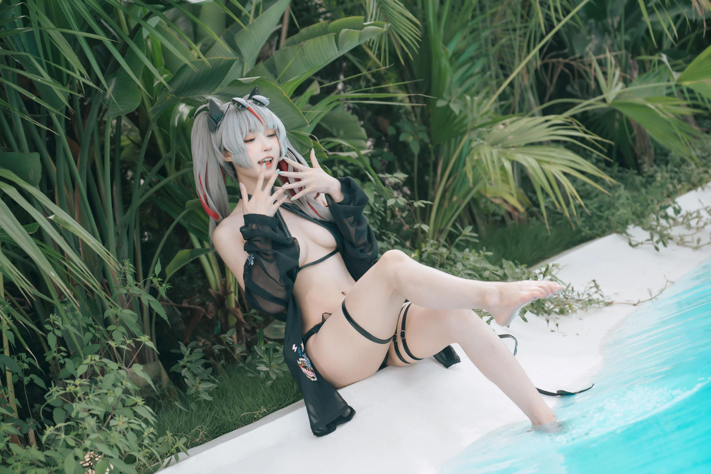 Đọc truyện hentai Tuyển tập Albums siêu phẩm Cosplay - Chap 200 - Azur Lane Otto von Alvensleben