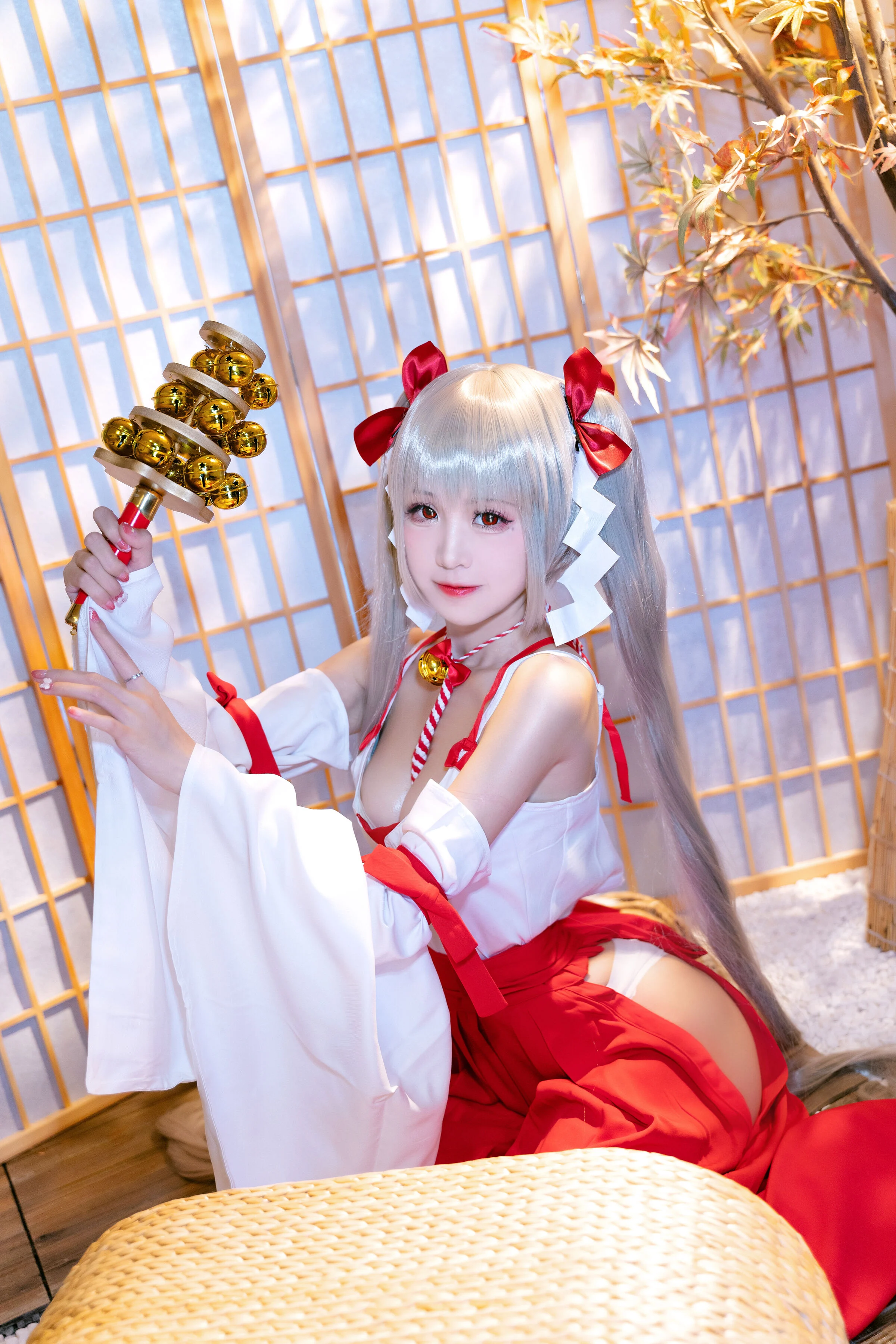 Đọc truyện hentai Tuyển tập Albums siêu phẩm Cosplay - Chap 594 - miko sauce - Awesome witch