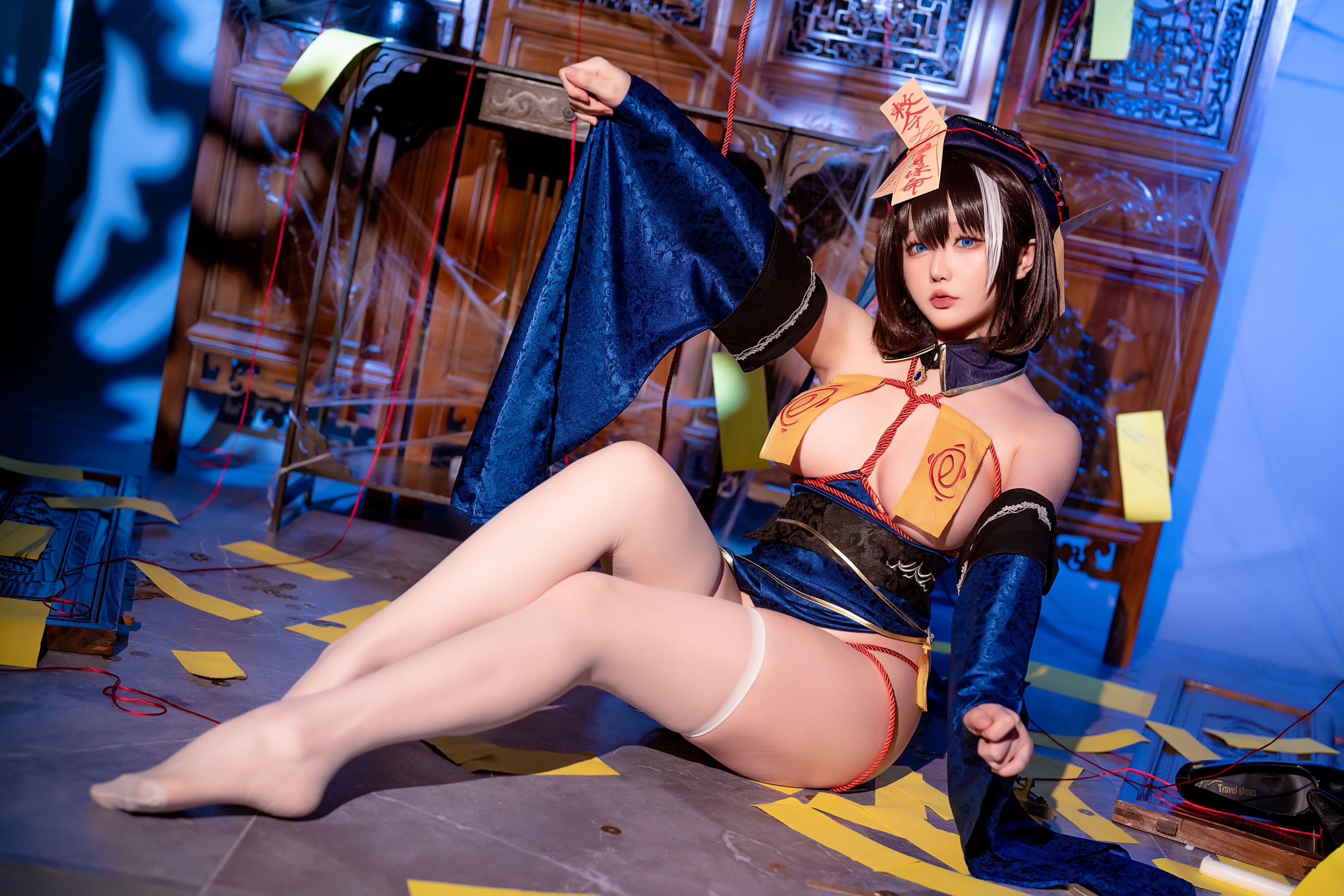 Đọc truyện hentai Tuyển tập Albums siêu phẩm Cosplay - Chap 25 - Chi Chi Halloween