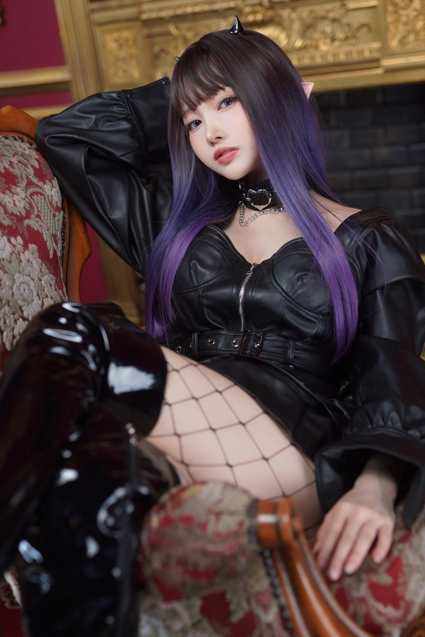 Đọc truyện hentai Tuyển tập Albums siêu phẩm Cosplay - Chap 669 - Vicious eys - Thistle