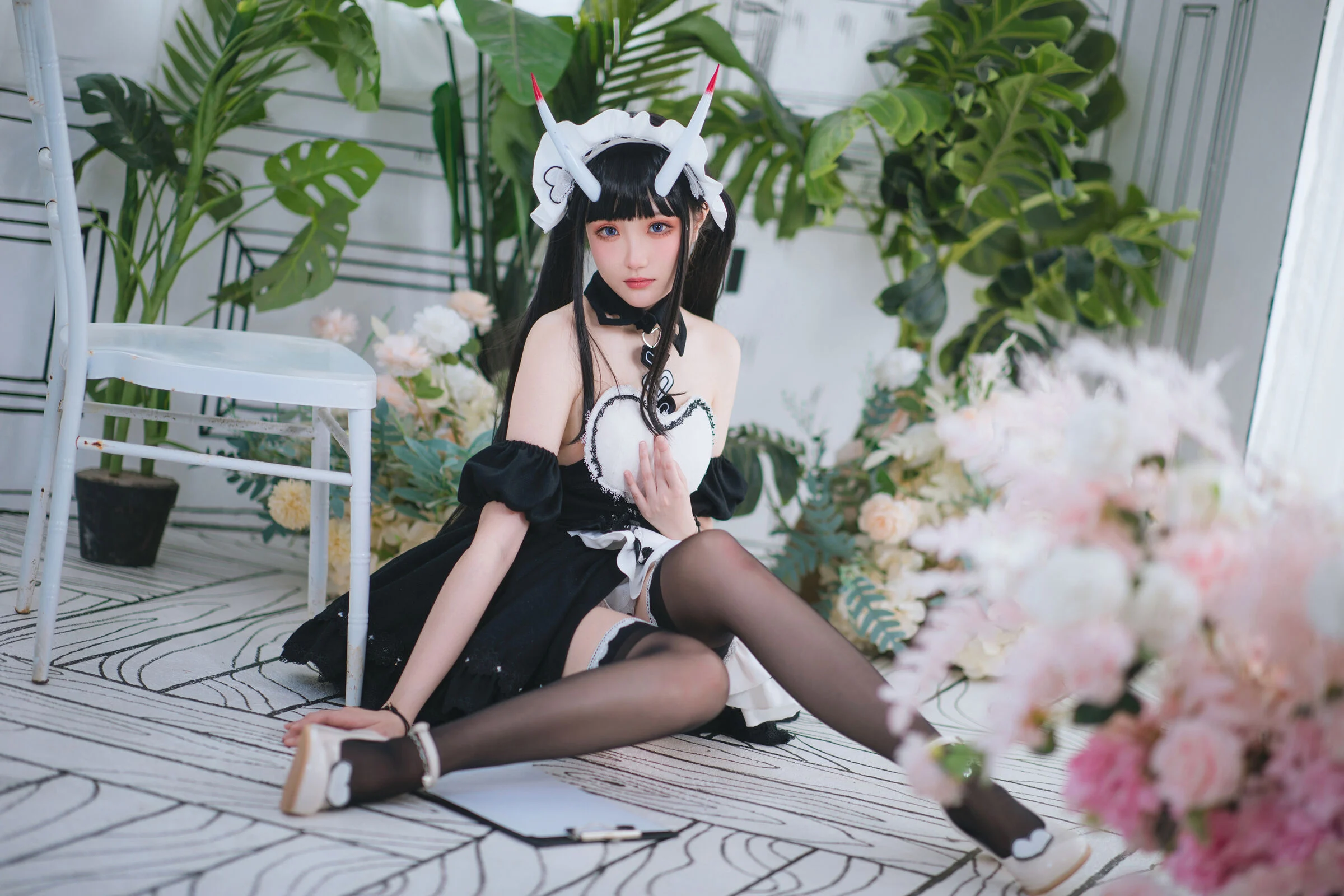 Đọc truyện hentai Tuyển tập Albums siêu phẩm Cosplay - Chap 591 - Guashi-chan Noshiro Maid