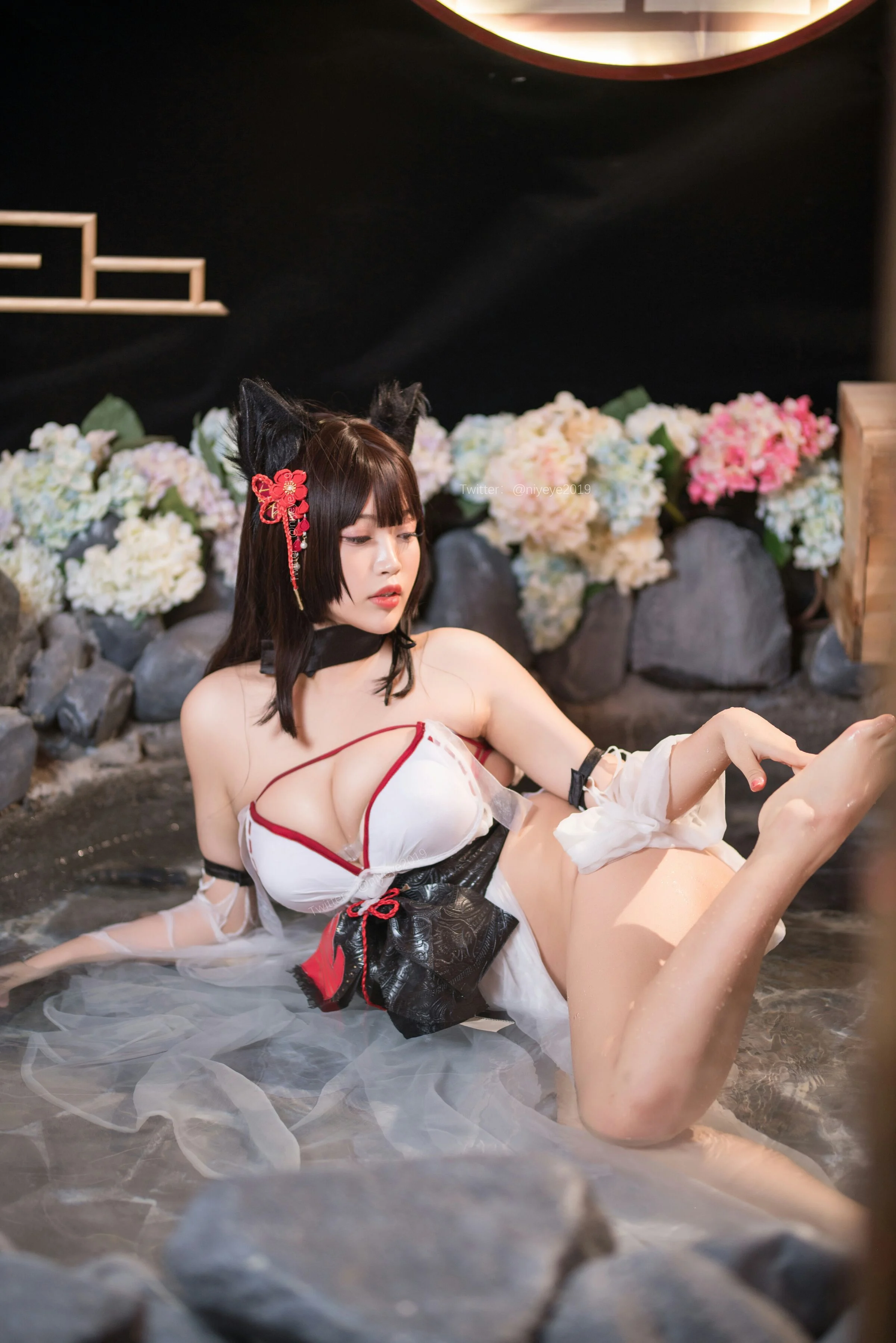 Đọc truyện hentai Tuyển tập Albums siêu phẩm Cosplay - Chap 613 - Bai Yeye - Azur Lane - Amagi