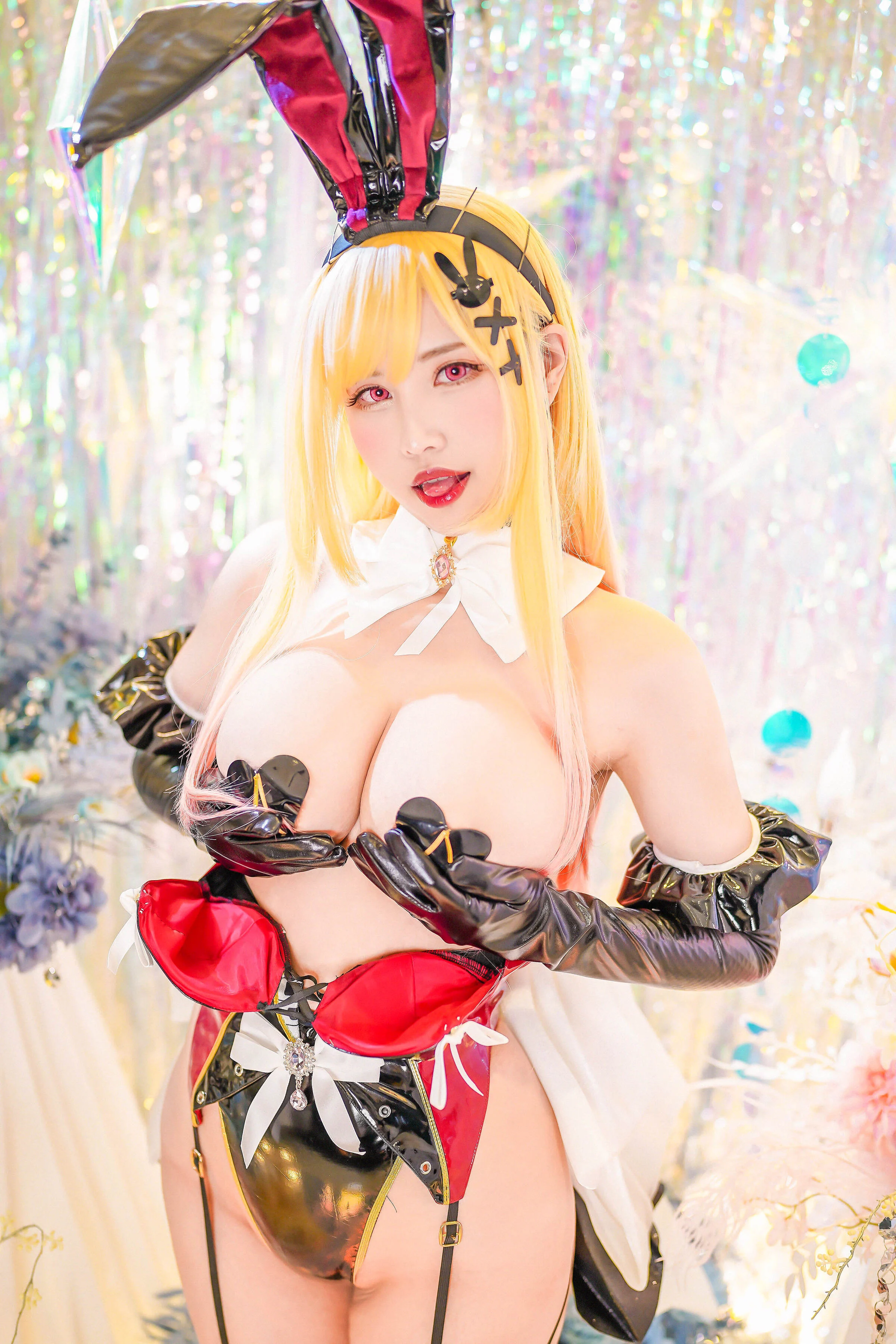 Đọc truyện hentai Tuyển tập Albums siêu phẩm Cosplay - Chap 239 - Kaya Huang - Bunny Marin Kitagawa