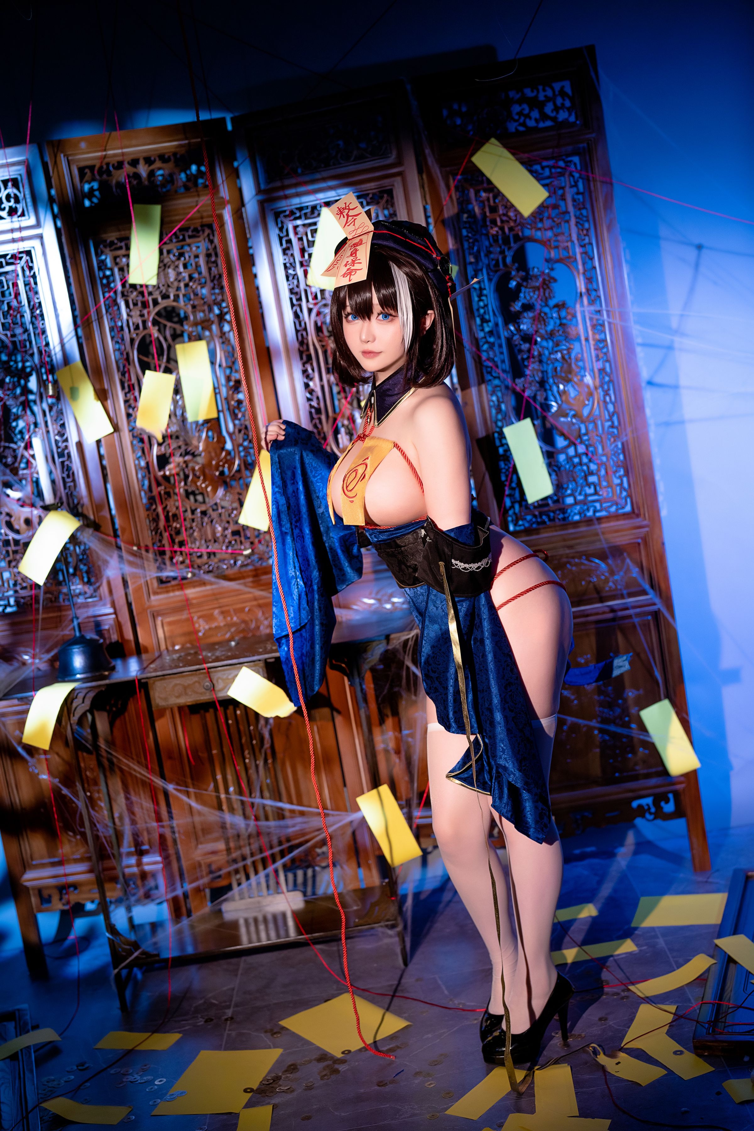 Đọc truyện hentai Tuyển tập Albums siêu phẩm Cosplay - Chap 25 - Chi Chi Halloween
