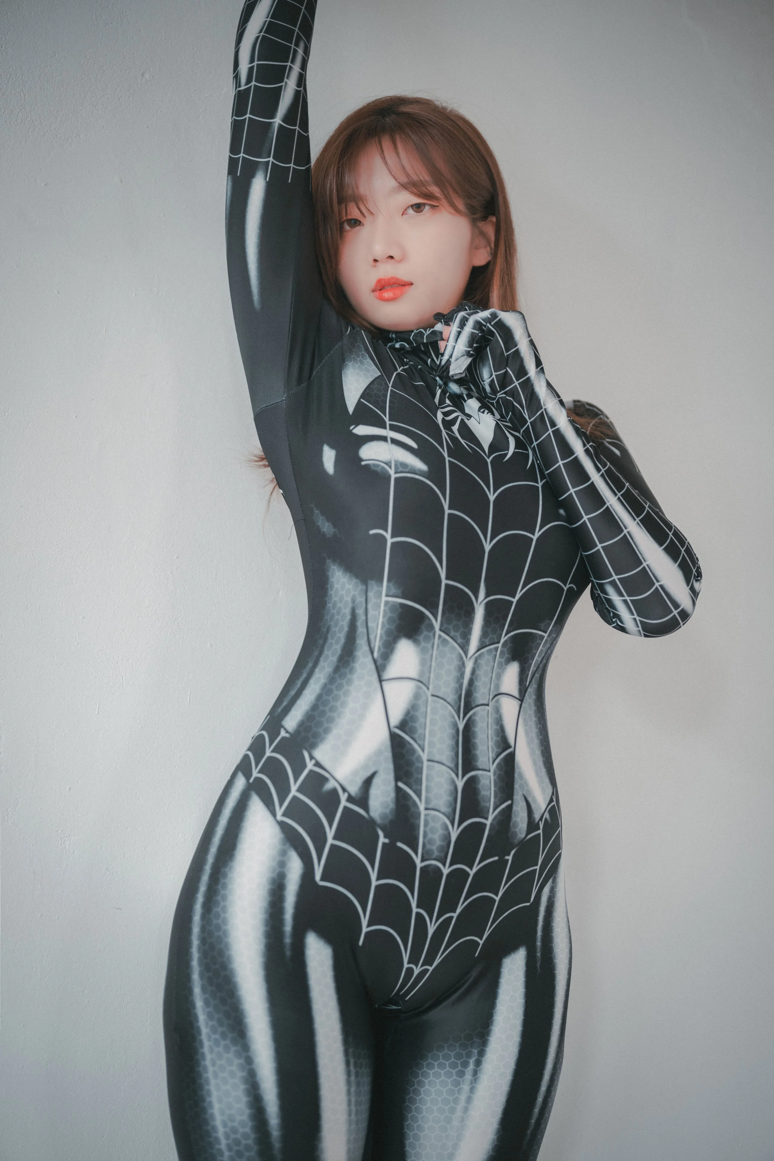 Đọc truyện hentai Tuyển tập Albums siêu phẩm Cosplay - Chap 607 - [DJAWA] Koby - The Curvy Spider Girl