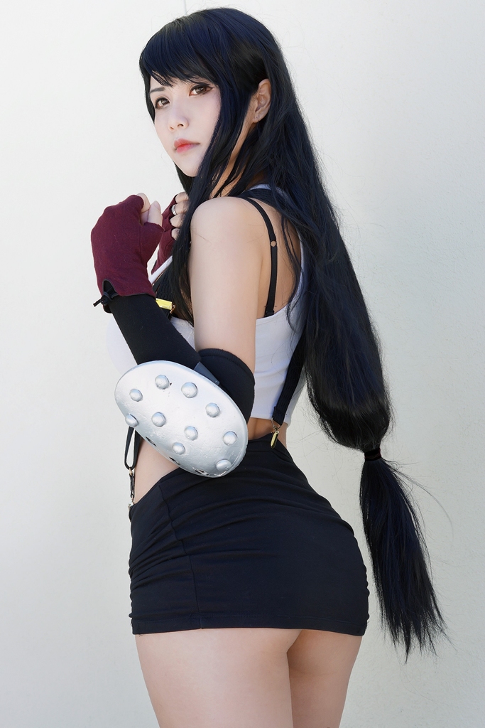 Đọc truyện hentai Tuyển tập Albums siêu phẩm Cosplay - Chap 409 - Hana Bunny – Tifa