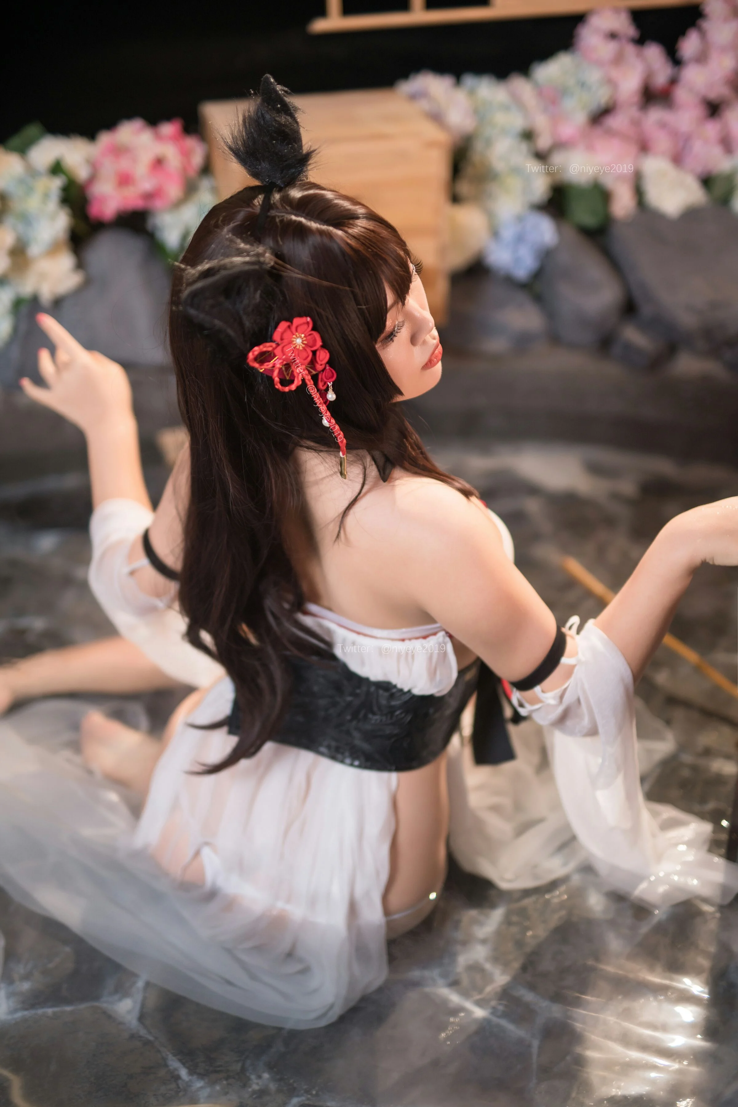 Đọc truyện hentai Tuyển tập Albums siêu phẩm Cosplay - Chap 613 - Bai Yeye - Azur Lane - Amagi