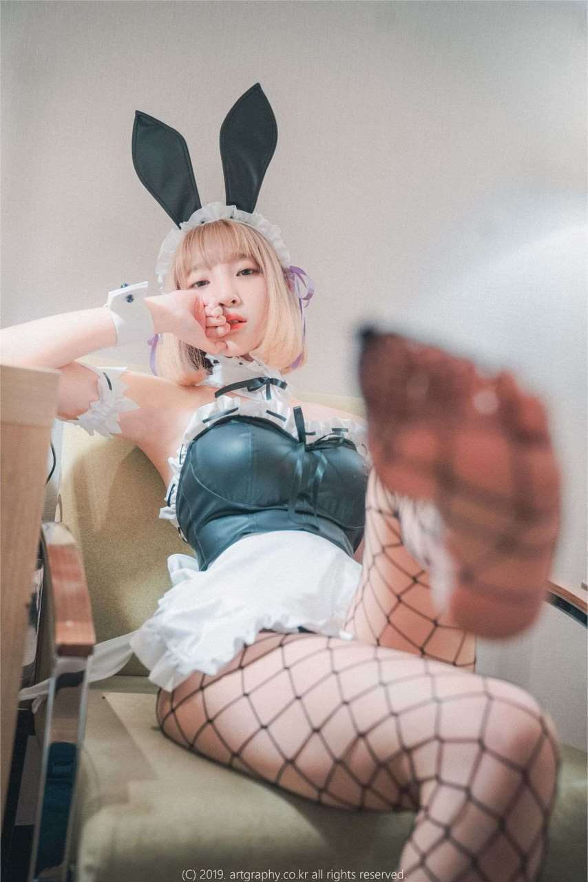 Đọc truyện hentai Tuyển tập Albums siêu phẩm Cosplay - Chap 3 - Cute ฺBunny Maid