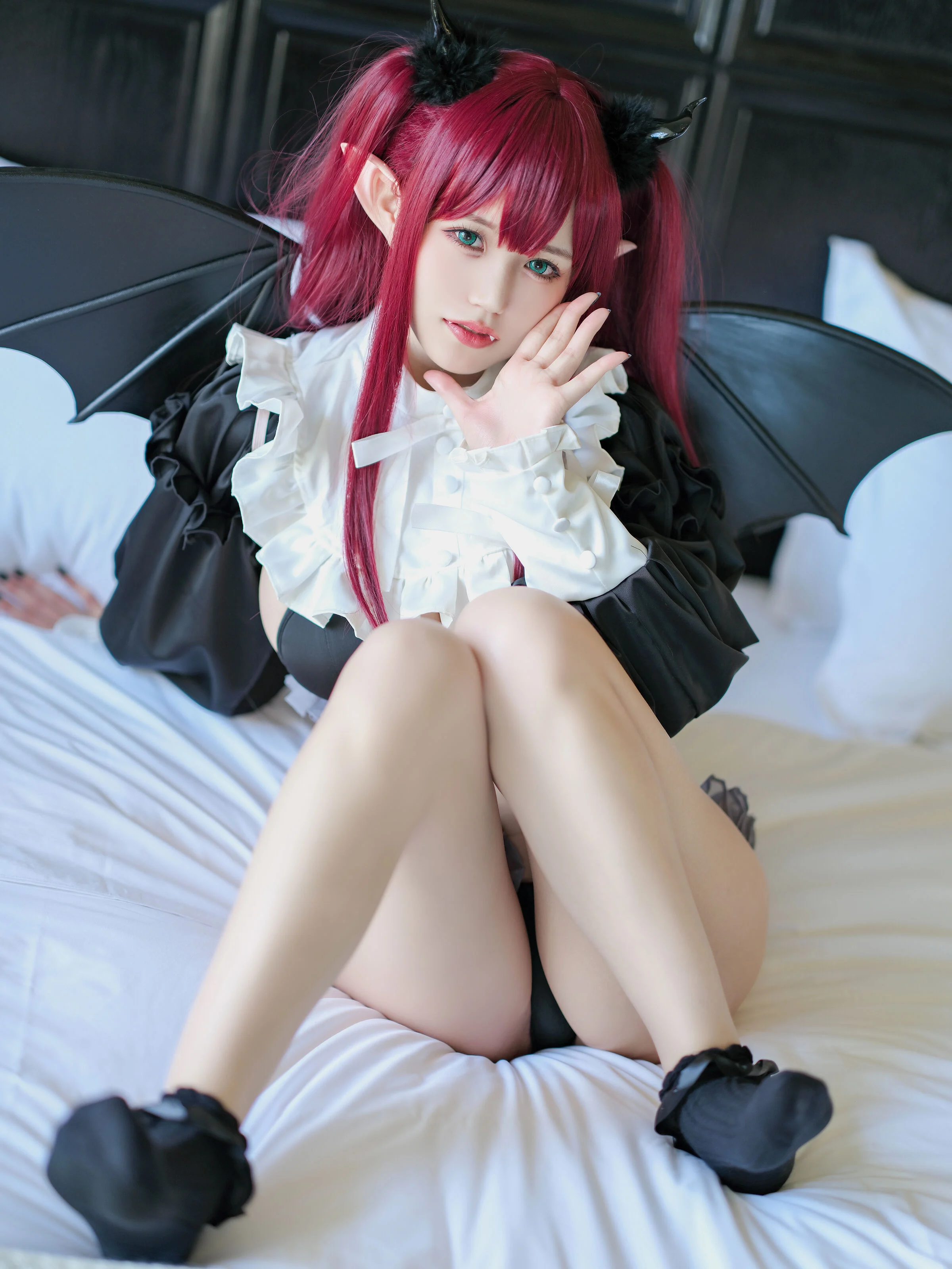 Đọc truyện hentai Tuyển tập Albums siêu phẩm Cosplay - Chap 440 - Chiyo Ogura - Dream Demon Disturbs Leeds 20p