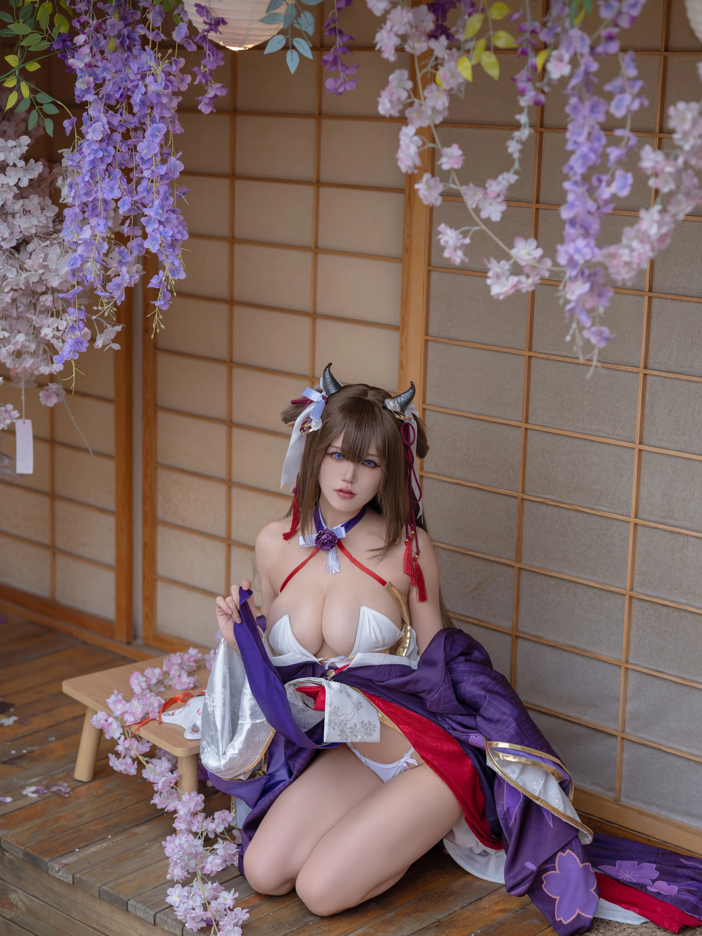 Đọc truyện hentai Tuyển tập Albums siêu phẩm Cosplay - Chap 116 - Ogura Chiyo w - Kashino