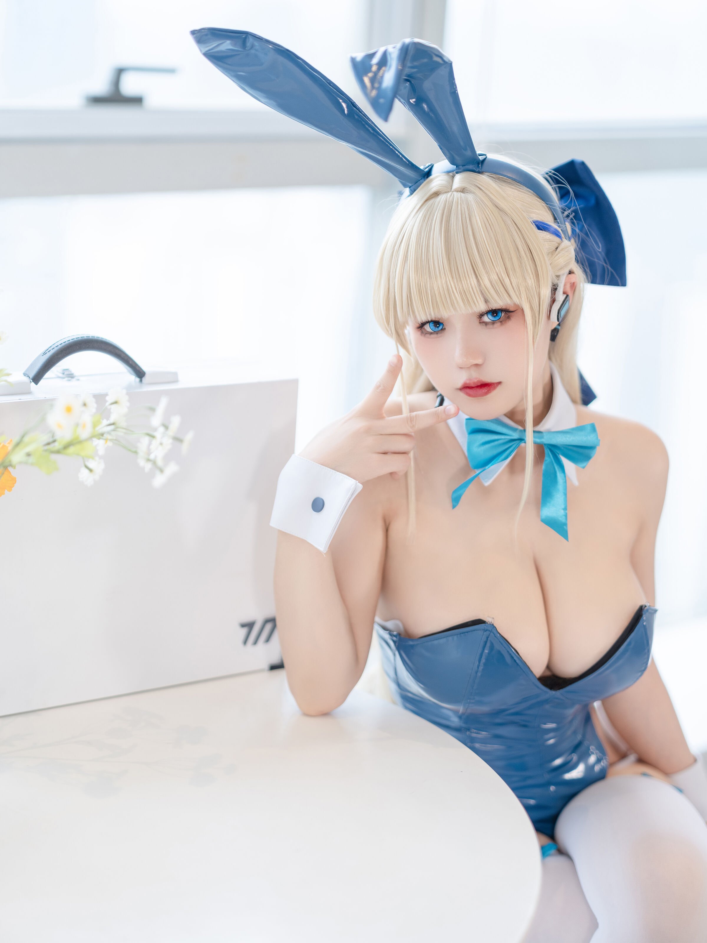 Đọc truyện hentai Tuyển tập Albums siêu phẩm Cosplay - Chap 248 - [Chiyo Ogura w] Asuka Toki (Cô gái thỏ)