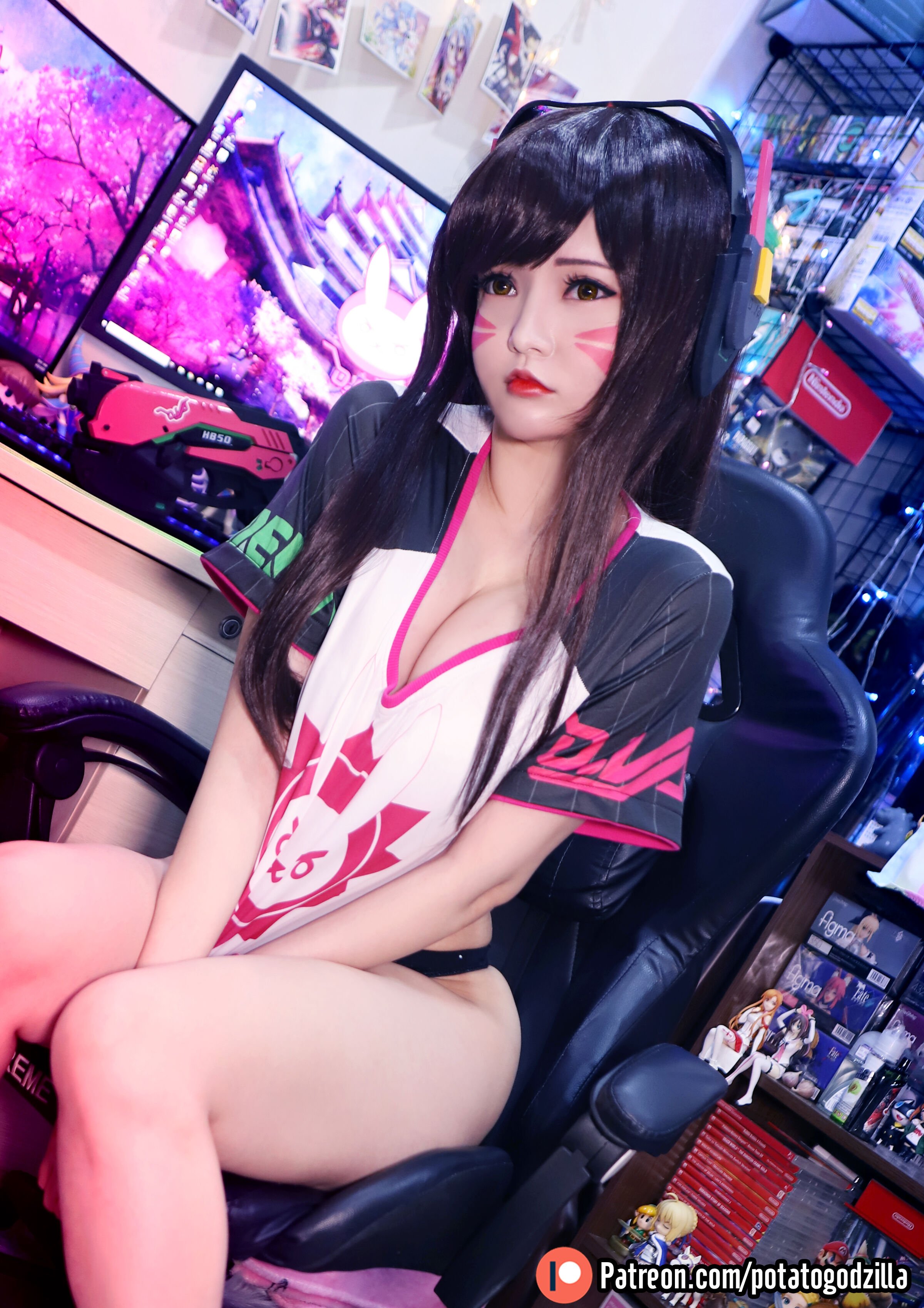 Đọc truyện hentai Tuyển tập Albums siêu phẩm Cosplay - Chap 298 - Potato Godzilla - D.Va