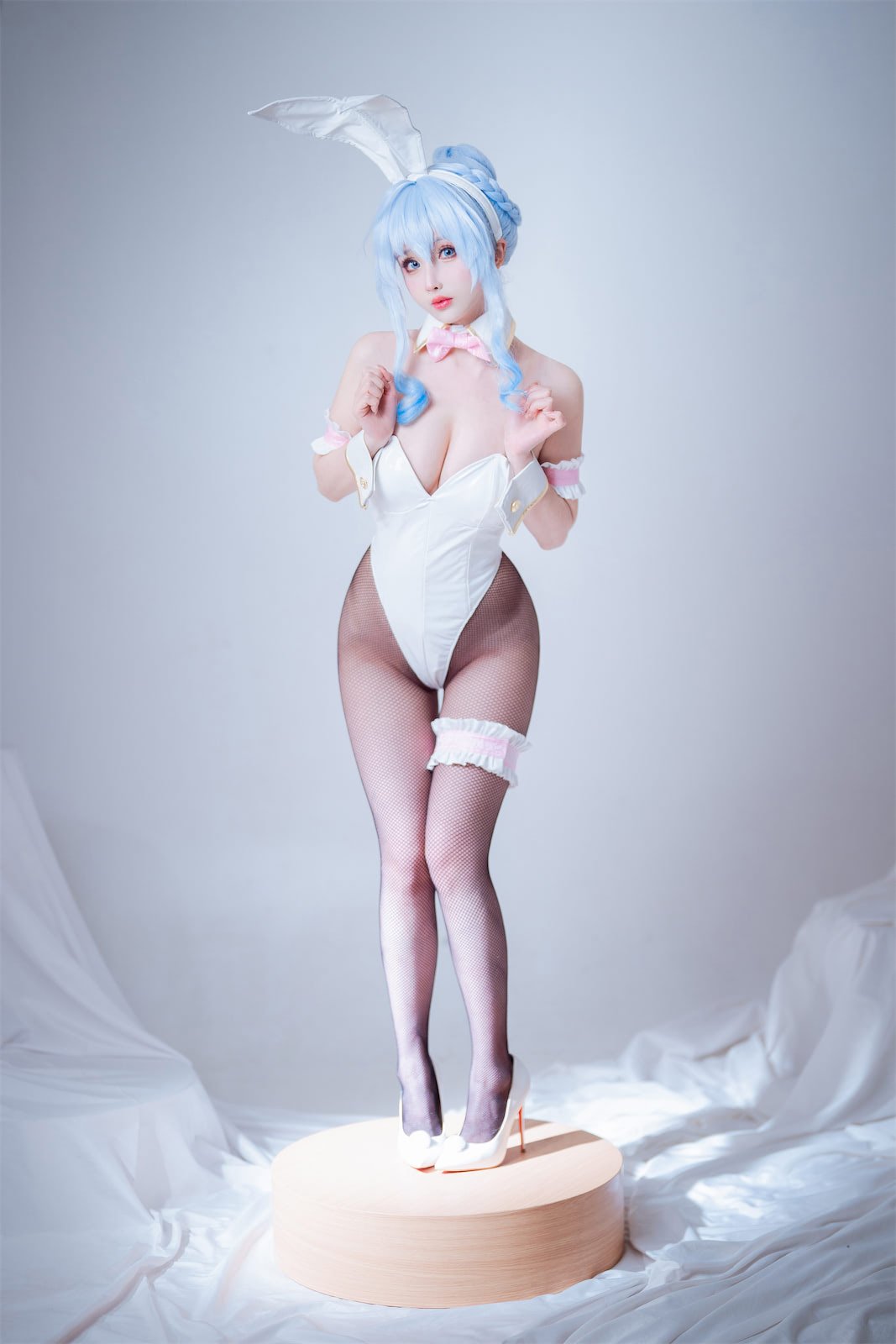 Đọc truyện hentai Tuyển tập Albums siêu phẩm Cosplay - Chap 427 - Ryoko - Snow Girl Bunny