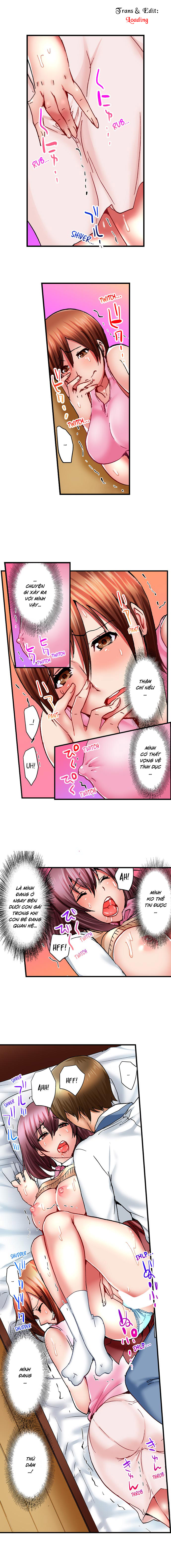 Đọc truyện hentai Trốn dưới giường của con gái trong khi con bé đang quan hệ - Tập 3: Bị phát hiện!