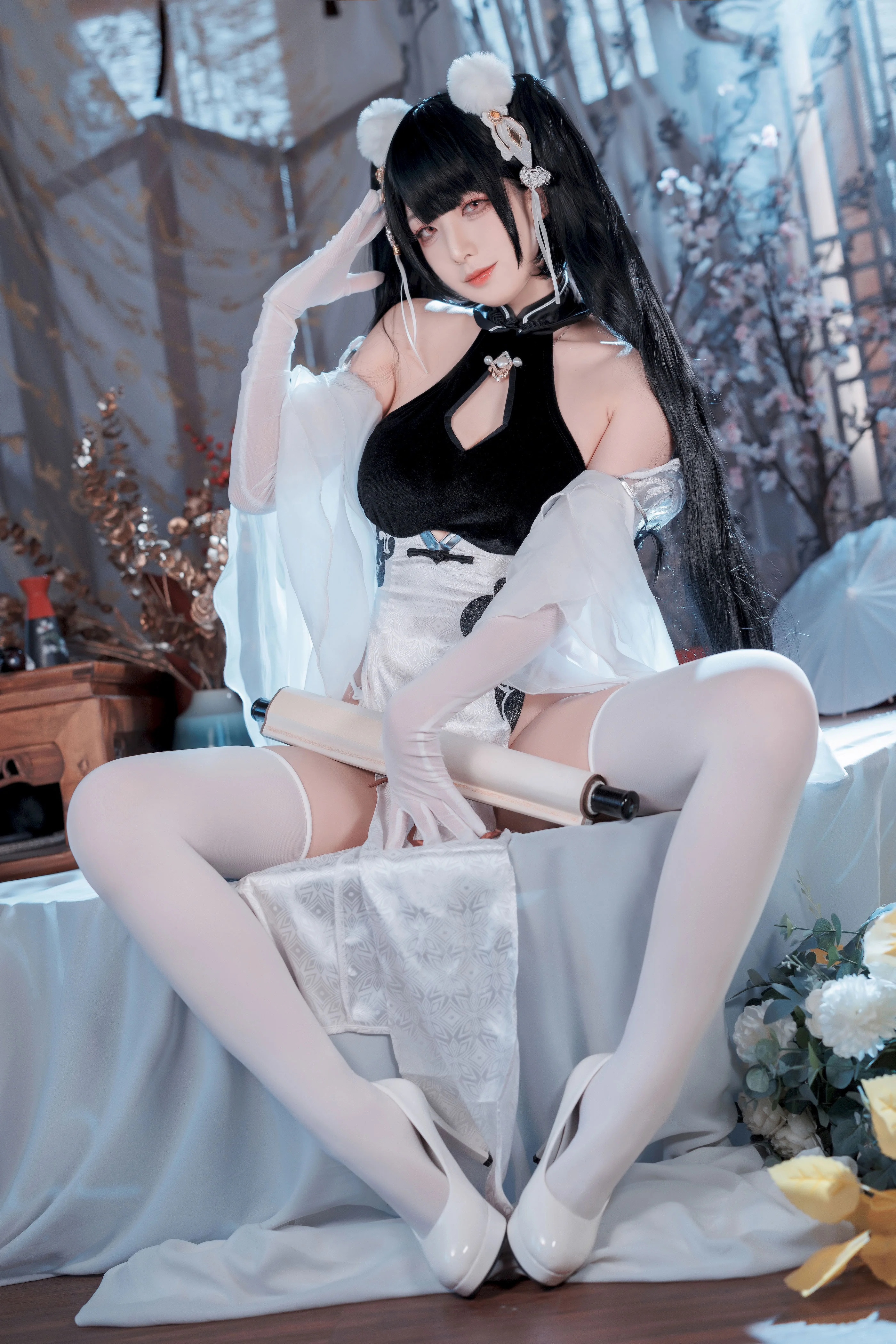 Đọc truyện hentai Tuyển tập Albums siêu phẩm Cosplay - Chap 1170 - The Frontier V - Azur Lane Peter Strasser Erotic Books and Jade