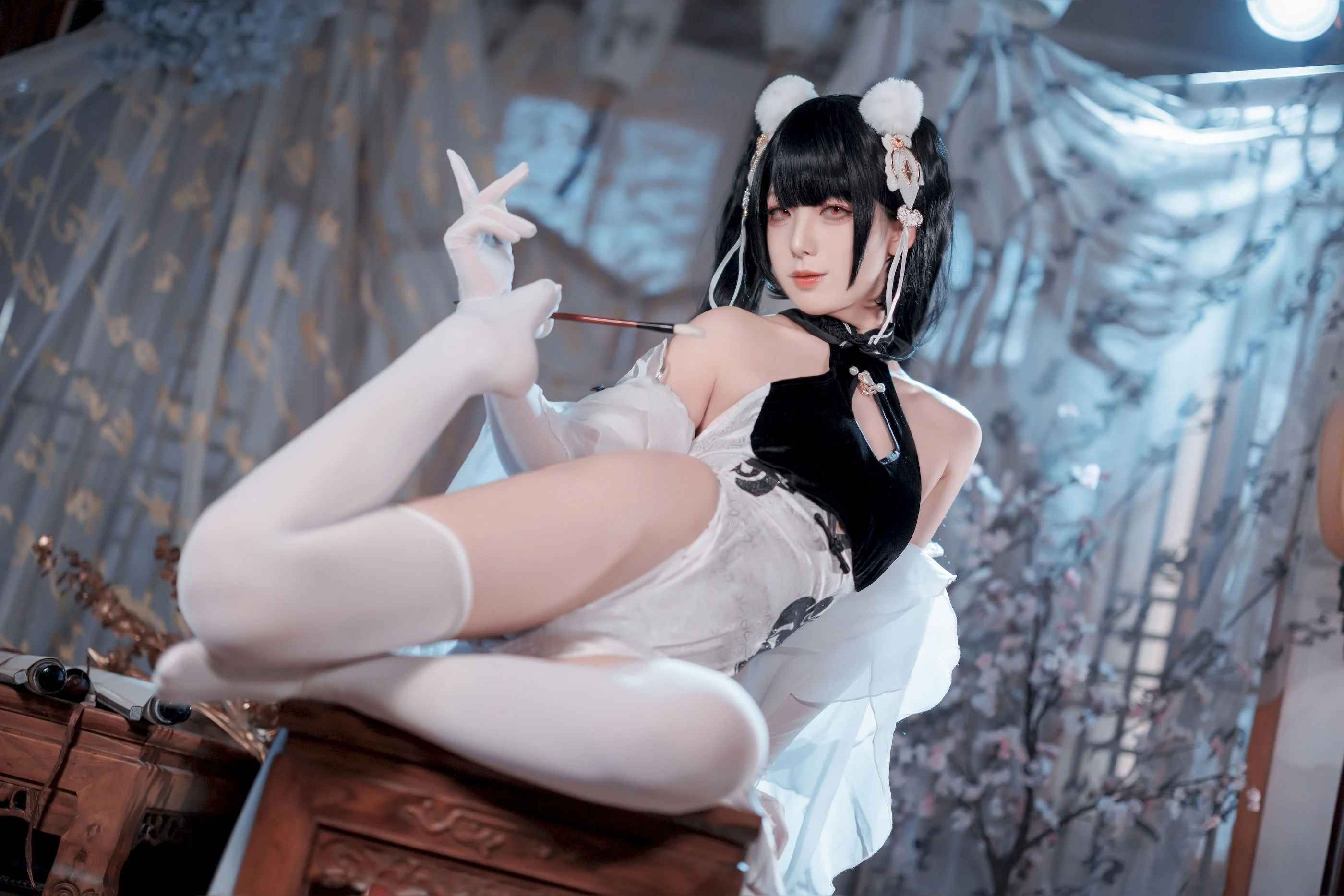 Đọc truyện hentai Tuyển tập Albums siêu phẩm Cosplay - Chap 1170 - The Frontier V - Azur Lane Peter Strasser Erotic Books and Jade