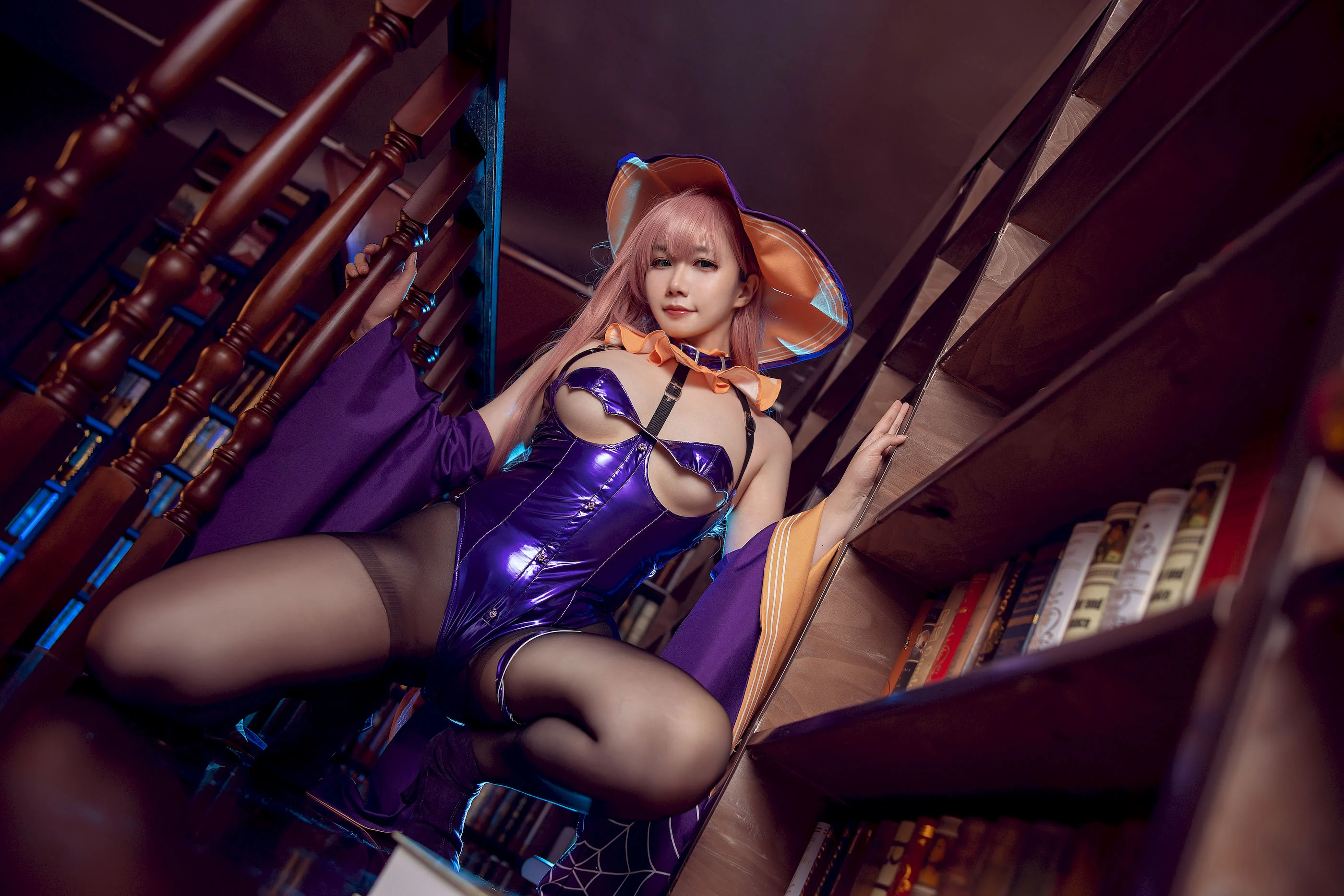 Đọc truyện hentai Tuyển tập Albums siêu phẩm Cosplay - Chap 1176 - Mahua Sauce - Memphis Halloween